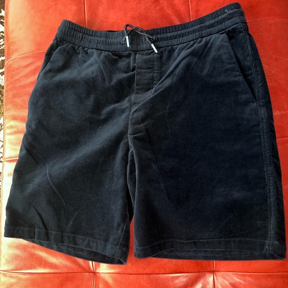 Scotch and soda corduroy shorts size XL - Picture 3 of 11